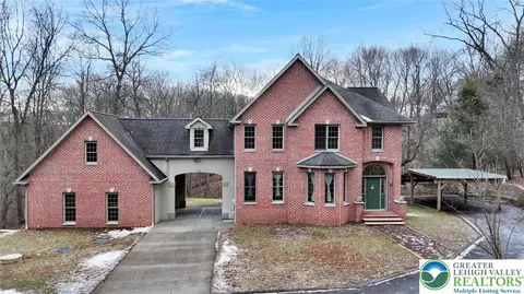 520 Blackwood St, Minersville, PA 17954