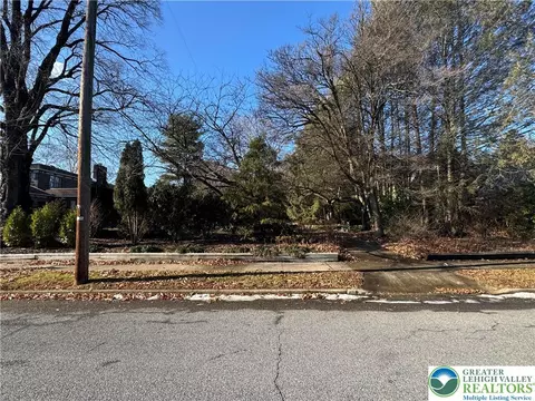 622 N Arch St, Allentown City, PA 18104