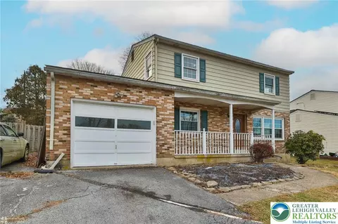 210 S 16th St, Emmaus, PA 18049