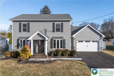 377 Berkley St, Palmer Township, PA 18045