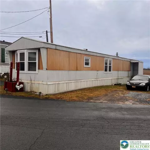 3101 Newburg Rd, Nazareth, PA 18064