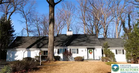 3569 Timberlane Dr, Easton, PA 18045