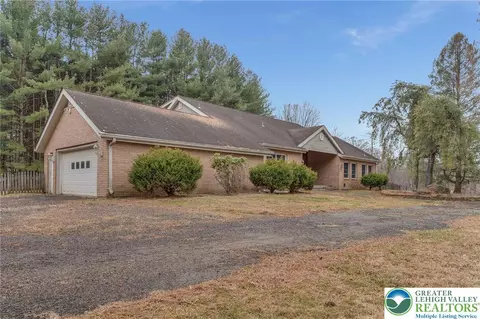 3884 Route 212, Riegelsville, PA 18077