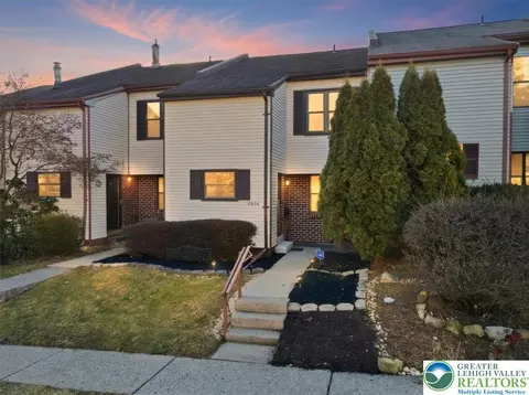 3434 Colonial Ct, Allentown, PA 18104