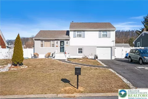 313 E Juniata St, Allentown, PA 18103