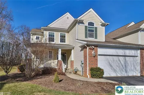 864 Baden Ct, Forks Twp, PA 18040