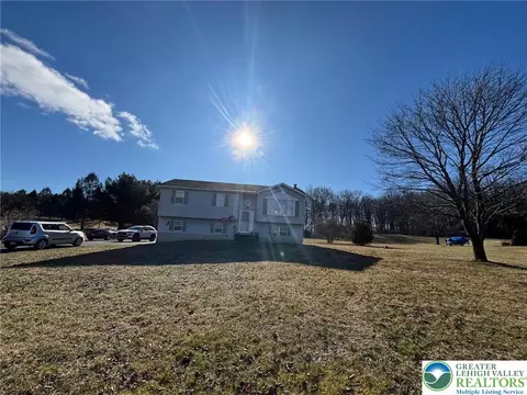 2547 Williams Rd, Bath, PA 18014