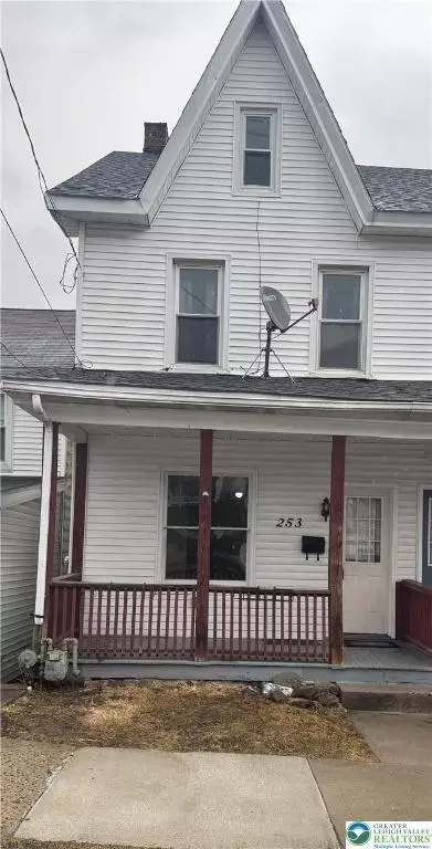 253 N 2nd, Lehighton, PA 18235