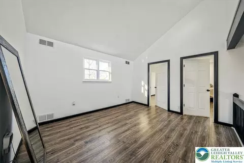 3260 Bluebird Dr, Bushkill, PA 18324 photo 14