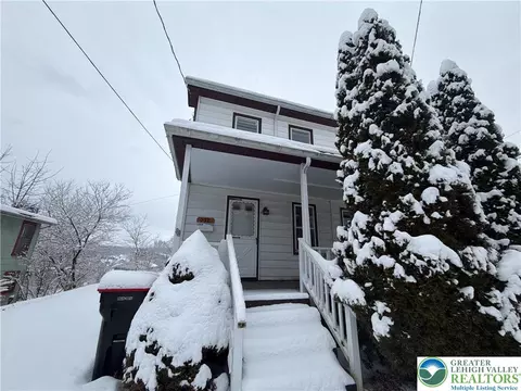 237 Carbon St, Lehighton, PA 18235