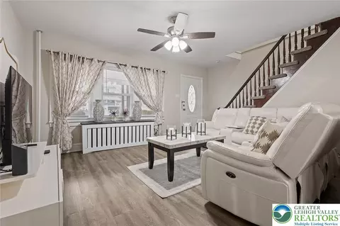 532 Eynon St, Scranton, PA 18504 photo 5