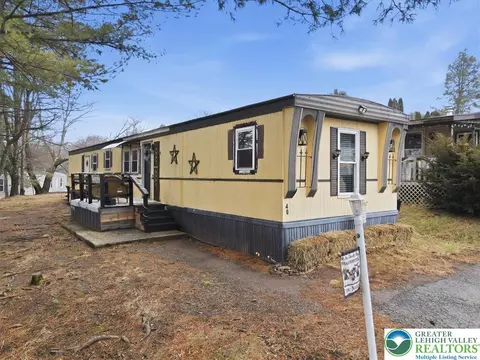 40 Apache Ln, Lehighton, PA 18235
