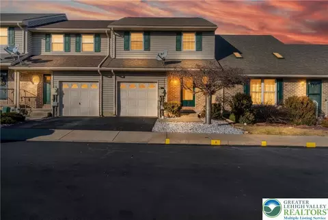6 Brandywine Ct, Easton, PA 18040