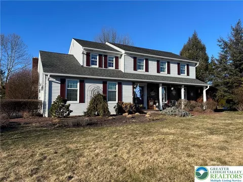 867 Lahr Rd, Nazareth, PA 18064