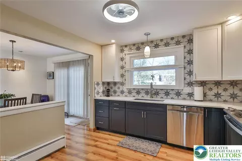536 Carol Ln, Bath, PA 18014 photo 17