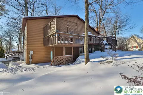 536 Carol Ln, Bath, PA 18014 photo 50