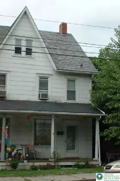 134 N Walnut St, Bath, PA 18014