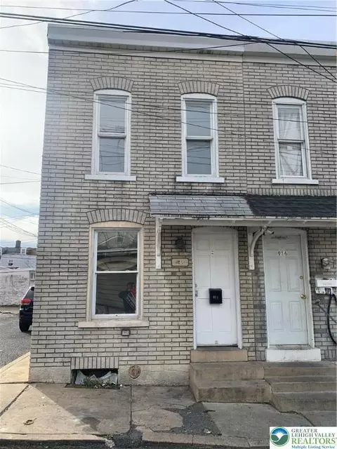 914 N Mohr St, Allentown, PA 18102