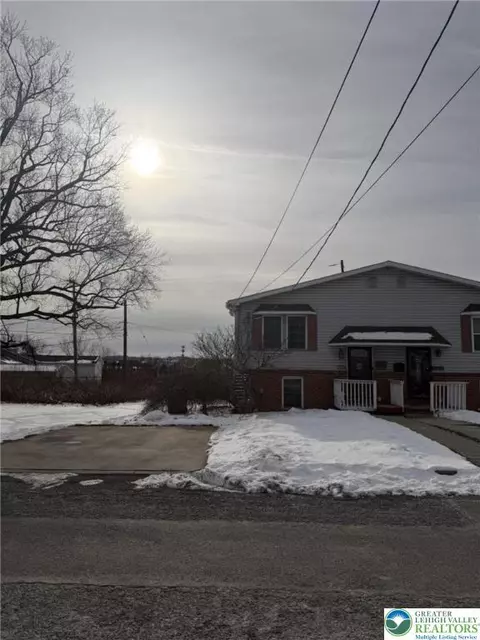 2734 Columbia St, Easton, PA 18045