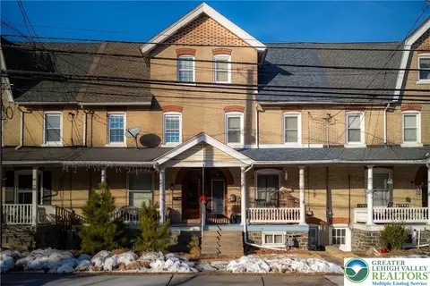 619 Juniper St, Quakertown, PA 18951