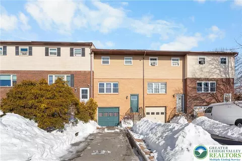 1713 Barrett Dr, Bethlehem, PA 18017