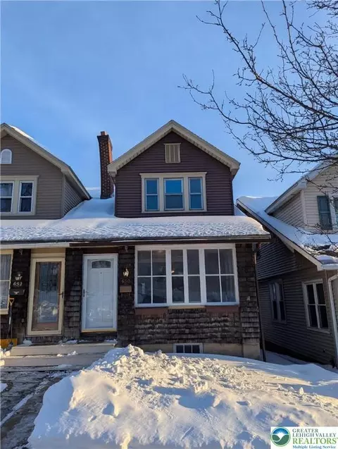 650 Lafayette Ave, Palmerton, PA 18071