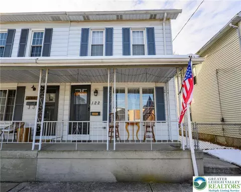 122 S 4th St, Emmaus, PA 18049