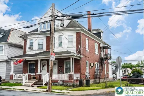 2446 Freemansburg Ave, Easton, PA 18042