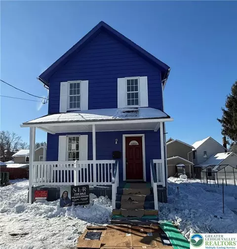 210 Mill Rear St, Pittston, PA 18640