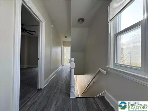 Entry Way - 612 E 5th St, Bethlehem, PA 18015 photo 3 of 4