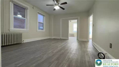 Living - 612 E 5th St, Bethlehem, PA 18015 photo 1 of 7