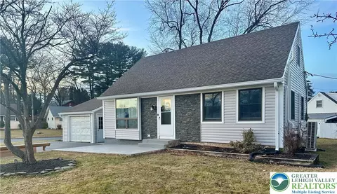 2671 Mosser St, Allentown, PA 18104