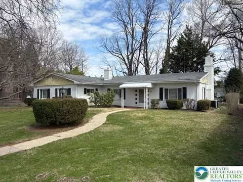 627 N Main St, Allentown, PA 18104