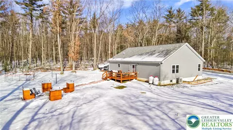 405 Rabbit Run Rd, Andreas, PA 18211 photo 47
