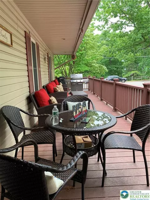 Exterior - 3205 Ely Ct, Saw Creek, PA 18324 photo 32 of 39