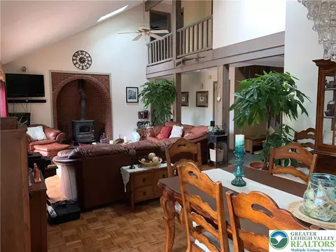 Other - 3205 Ely Ct, Saw Creek, PA 18324 photo 7 of 28