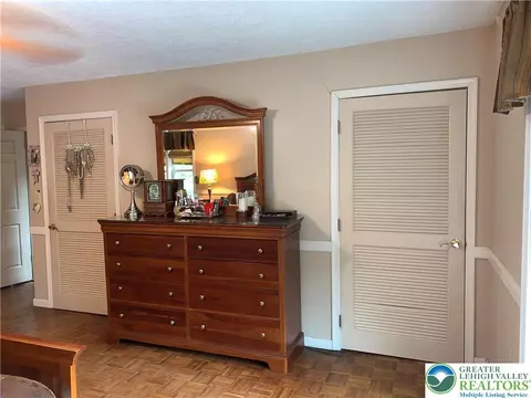 Bedroom - 3205 Ely Ct, Saw Creek, PA 18324 photo 10 of 10