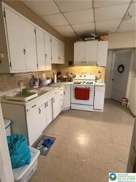 515 E Laurel St, Bethlehem, PA 18018 photo 5