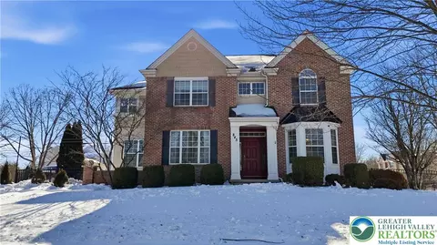 845 Garden Ct, Easton, PA 18040
