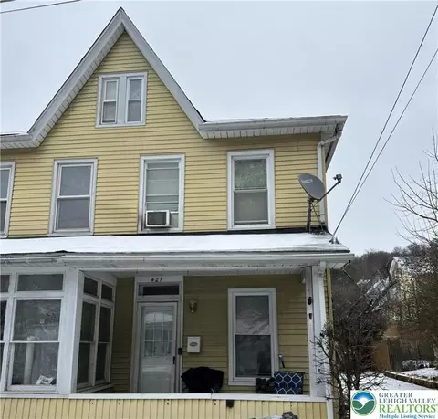 421 4th St, Slatington, PA 18080