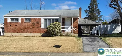 2463 S Lumber St, Allentown, PA 18103