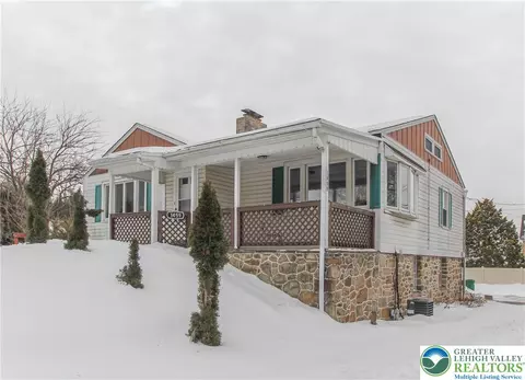 1459 Easton Rd, Hellertown, PA 18055