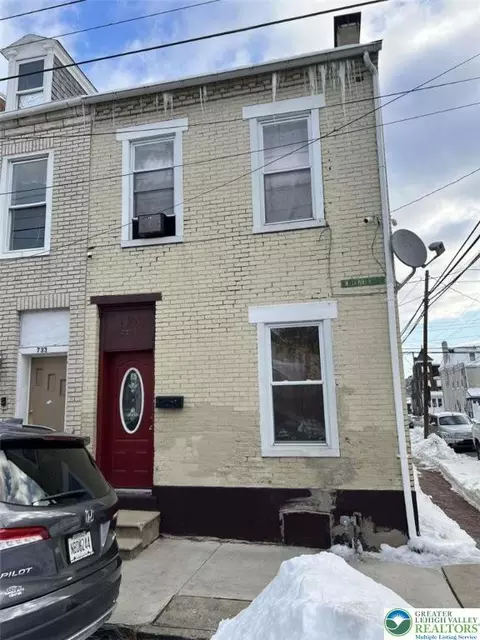 731 N Lumber St, Allentown, PA 18102