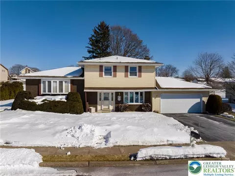 4487 Memphis Rd, Egypt, PA 18052