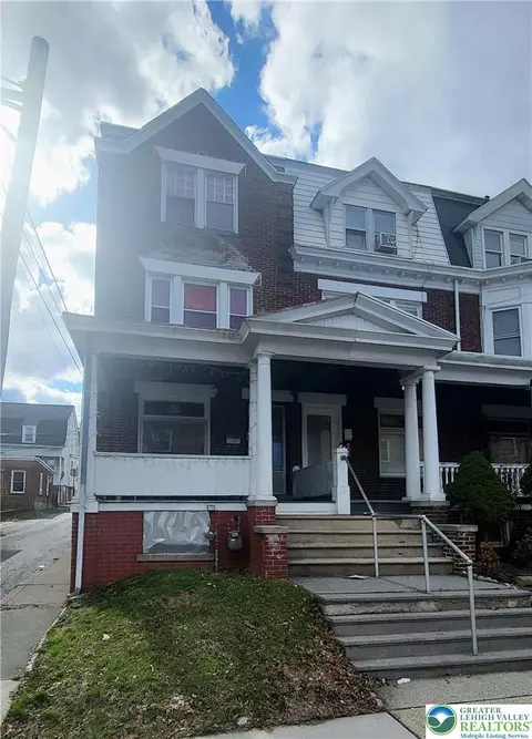 634 N 12th St, Allentown, PA 18102