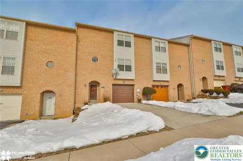 3419 Limestone Dr, Stiles, PA 18052