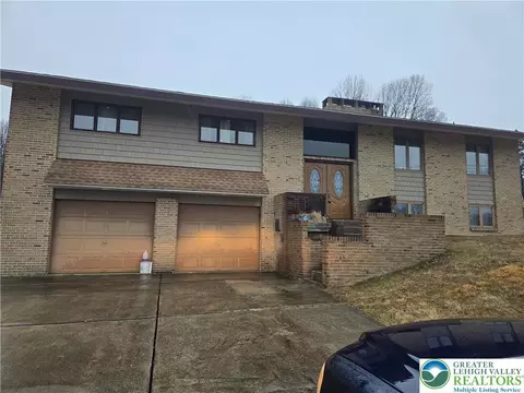 4179 Zionsville Rd, Zionsville, PA 18092