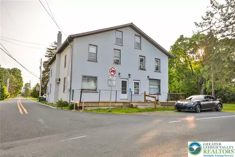 1770 Weilers Rd, Alburtis, PA 18011