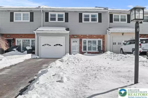 353 41st St, Allentown, PA 18104