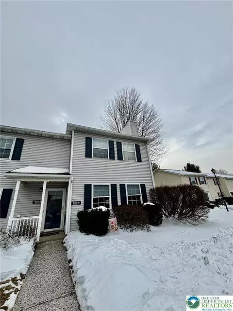 502 Brirwood Dr #A, Bethlehem, PA 18020